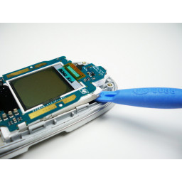 Замена экранов Sony Ericsson z300